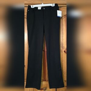 Women's Croft & Barrow Black Straight Leg Pants With 4 Pockets-Sz 6xL30-31